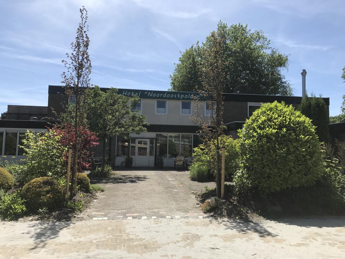Hotel Noordoostpolder Bant Екстер'єр фото